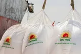 Lộc Trời giải trình gì về việc cổ phiếu bị đình chỉ giao dịch?