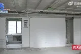 Người đàn ông phá dỡ biệt thự hàng chục tỷ của người lạ ngẫu nhiên để bạn gái tin mình là chủ sở hữu