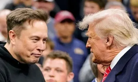 Tổng thống Mỹ sẽ nói chuyện với tỷ phú Elon Musk để xoa dịu căng thẳng?