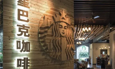 Nóng: Starbucks tung chiêu mới, mời khách đến ngồi miễn phí, không cần mua đồ, tặng kèm nước