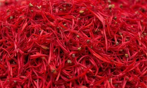 Iran có một loại “vàng đỏ” được thế giới khao khát: Không phải dầu mỏ hay khoáng sản