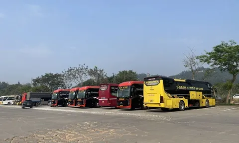 "Không lợi dụng biến động xăng dầu để tăng giá cước vận tải bất hợp lý"