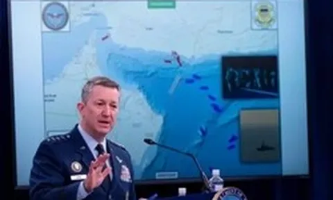 Bế tắc với Iran, Mỹ mở mặt trận mới khắp đại dương