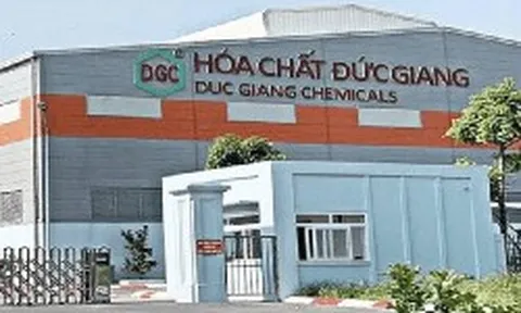Hóa chất Đức Giang (DGC) gửi thông báo quan trọng tới cổ đông, sắp bàn chuyện “cứu” cổ phiếu khỏi diện cảnh báo