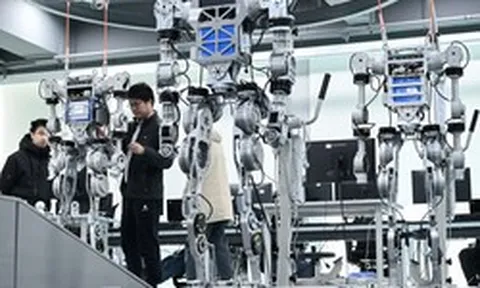 Tháo dỡ toàn bộ một cỗ máy, chuyên gia Nhật nhận ra robot Trung Quốc đã "vượt xa giai đoạn trình diễn đơn thuần"