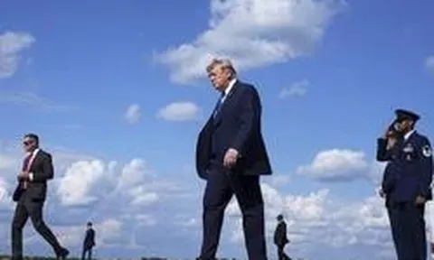 Tổng thống Trump hủy đòn tấn công Iran sau khi nhận tín hiệu bất ngờ