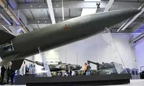 Reuters: Mỹ gần cạn kho tên lửa chính xác tầm xa sau 5 tháng chiến sự với Iran