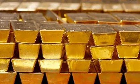 Dòng vàng Nga tăng gần gấp 3, 100 tấn chảy qua một 'cửa ngõ' ngay sát Trung Quốc