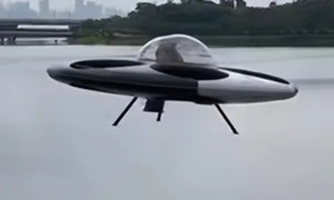 Trung Quốc bất ngờ gây xôn xao khi mở bán đĩa bay chở người cất hạ cánh thẳng đứng