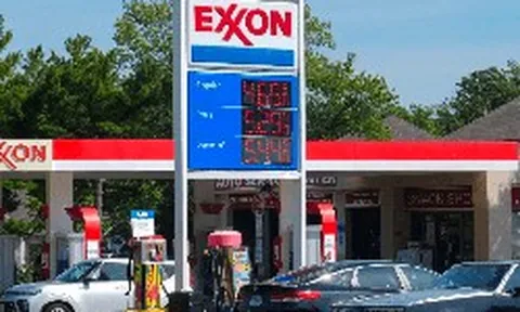 Kỳ vọng lạm phát cao nhất gần 3,5 năm, Fed có thể phải nâng lãi suất lên 5,58%?