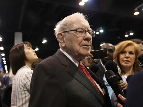 Warren Buffett quyên góp số tiền kỷ lục, nâng tổng tài sản từ thiện vượt 60 tỷ USD