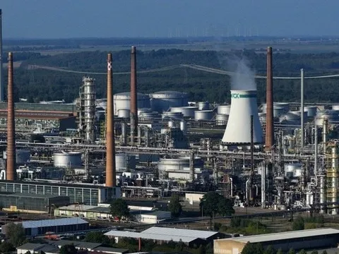 Mỹ bất ngờ miễn trừng phạt vô thời hạn với 3 tài sản của Nga, 'anh cả' châu Âu thở phào nhẹ nhõm