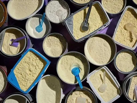 Sốc: Phát hiện thạch tín, chì, hoá chất vĩnh cửu trong nhiều loại sữa công thức tại Mỹ