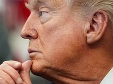 Nỗi sợ của Tổng thống Trump và bài toán gây khó 7 đời tổng thống Mỹ