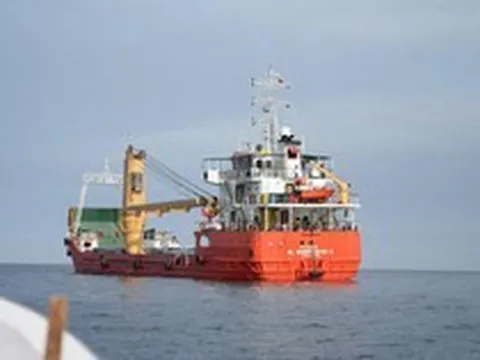 Iran: Lưu lượng tàu thuyền qua Hormuz có thể trở lại mức trước chiến sự