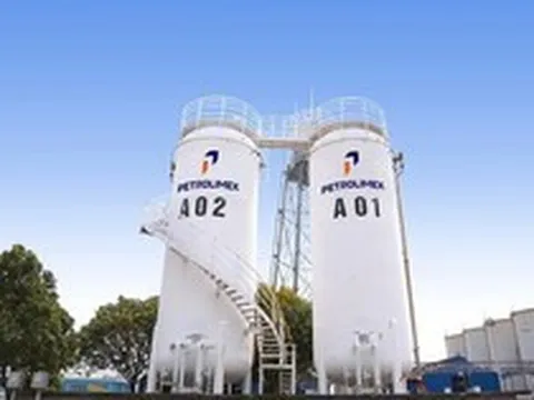 Xăng E10: Ai đang nắm 'át chủ bài' tại Việt Nam?