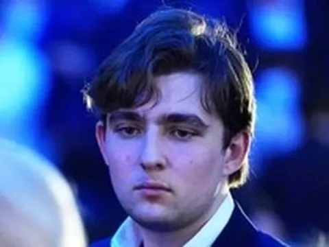 Không nhận ra Barron Trump