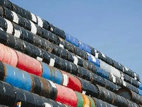 80 triệu thùng dầu từ eo biển Hormuz sắp tràn ra thị trường: Giá dầu sẽ 'đi đâu về đâu'?