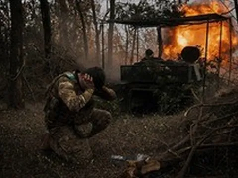 Nằm giữa chiến trường Bakhmut, cựu binh Mỹ gọi về sở chỉ huy Ukraine và nhận câu trả lời bất ngờ